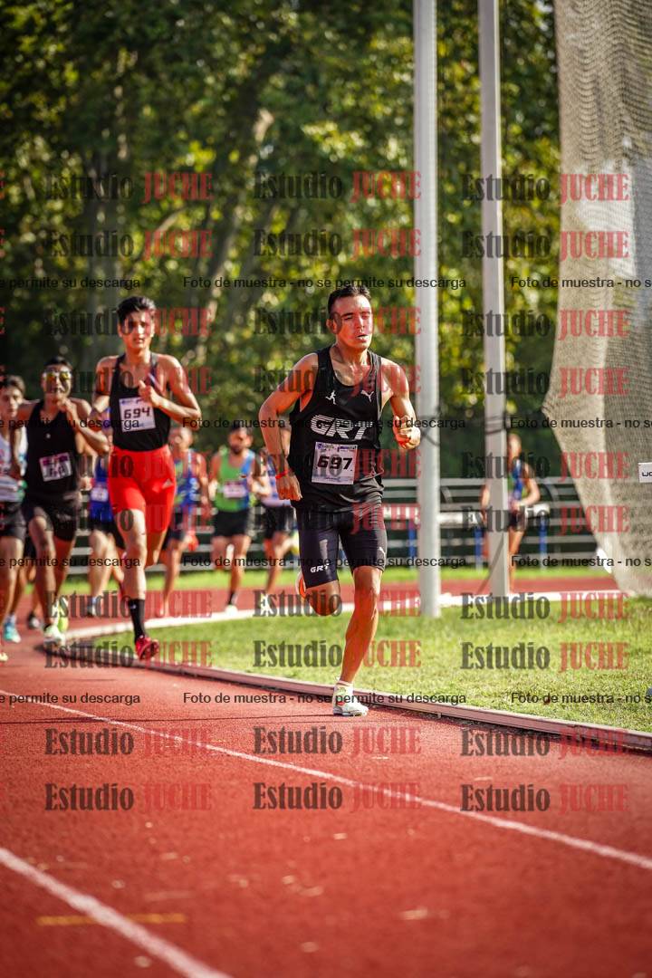 Fotos de los 3000 m llanos de varones