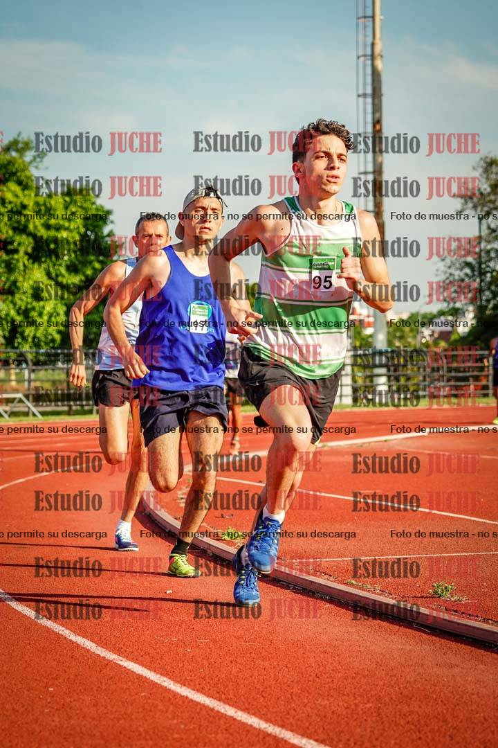 Fotos de los 1500 m llanos de varones