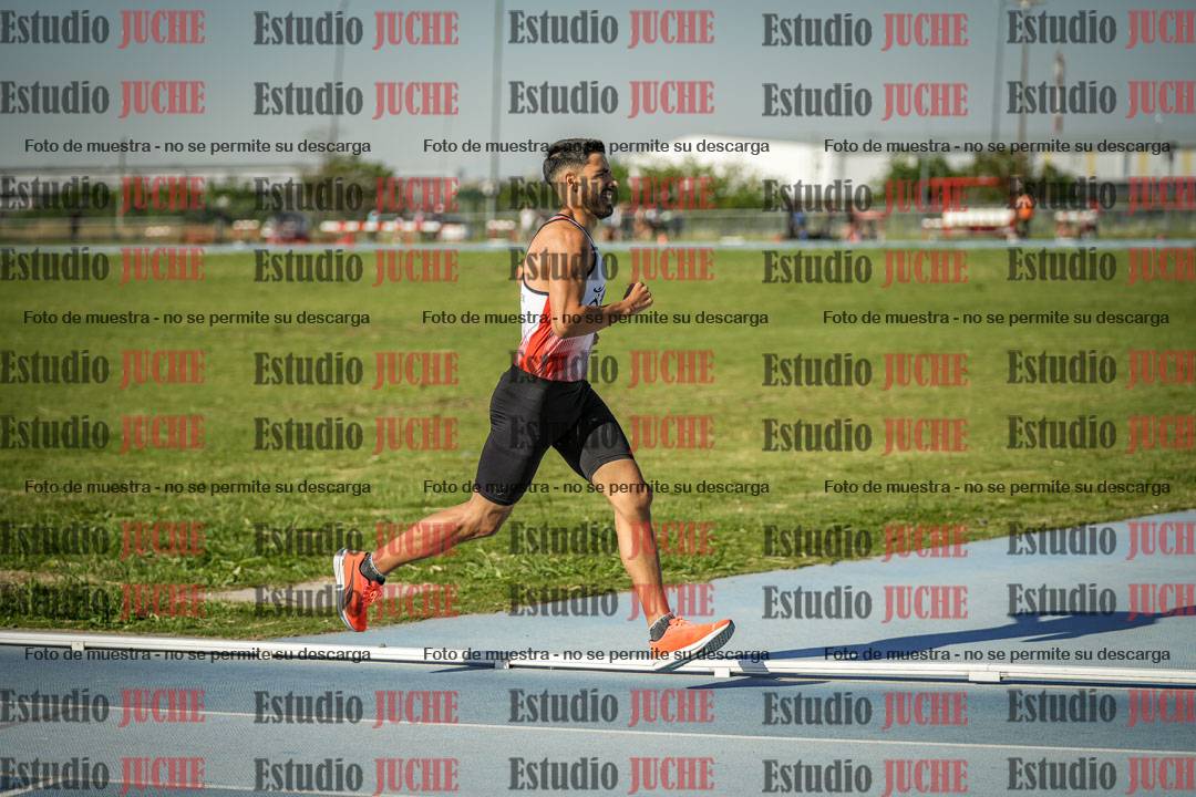 Fotos de los 1500 m llanos de varones