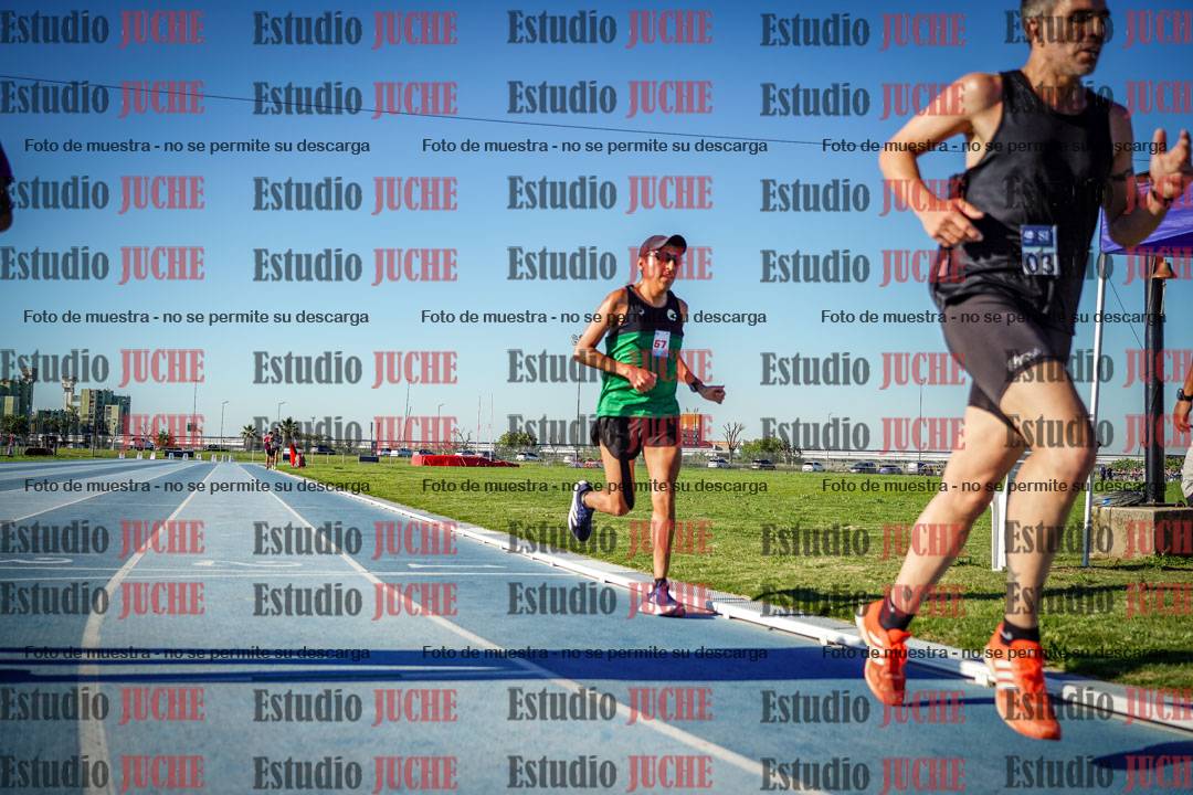 Fotos de los 3000 m llanos de varones