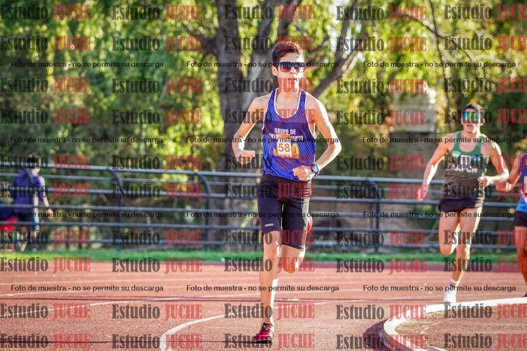 Fotos de los 3000 m llanos de varones