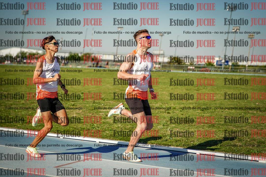 Fotos de los 1500 m llanos de varones