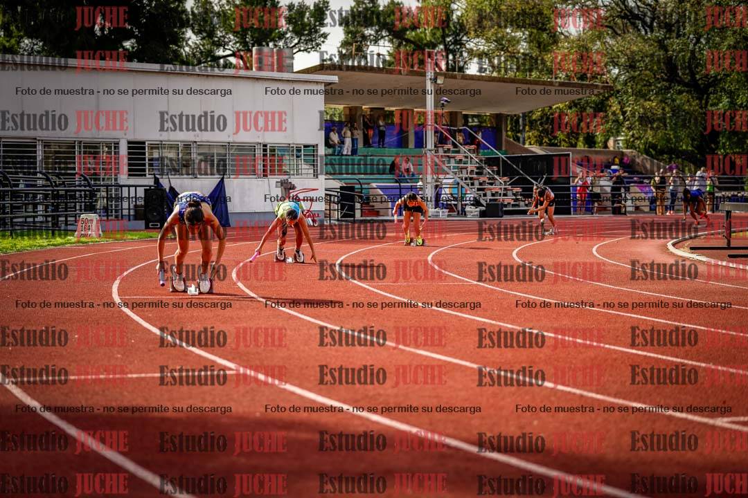 Fotos de las postas 5x80 m llanos de mujeres