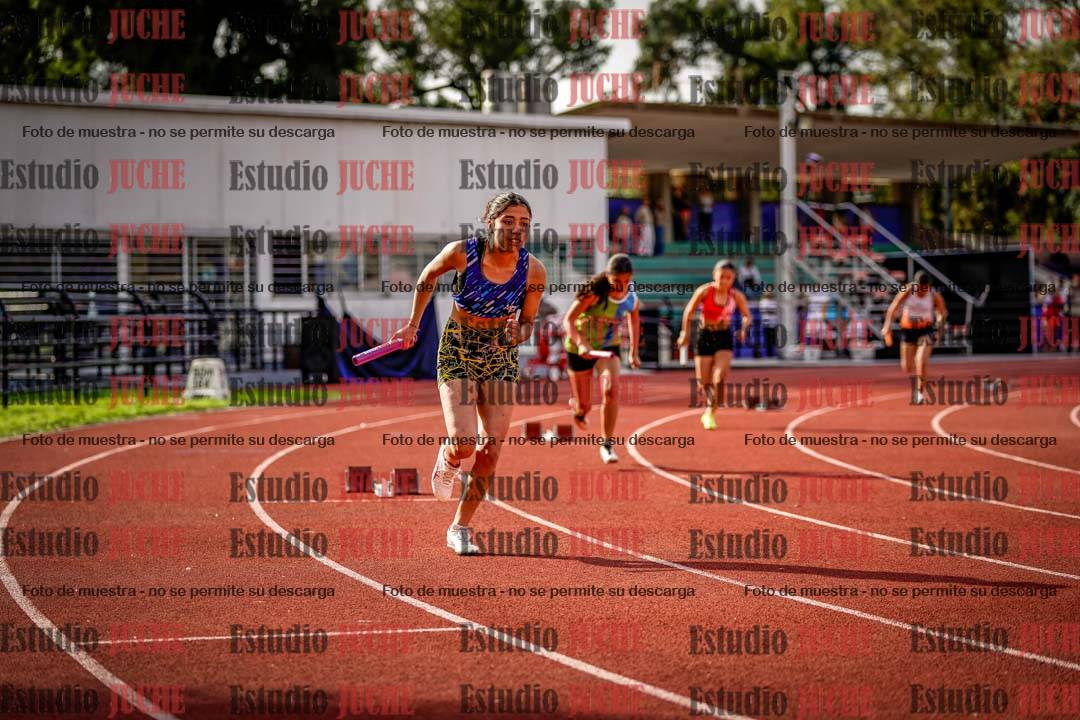 Fotos de las postas 5x80 m llanos de mujeres
