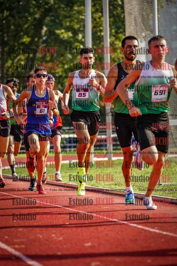 Fotos de los 3000 m llanos de varones