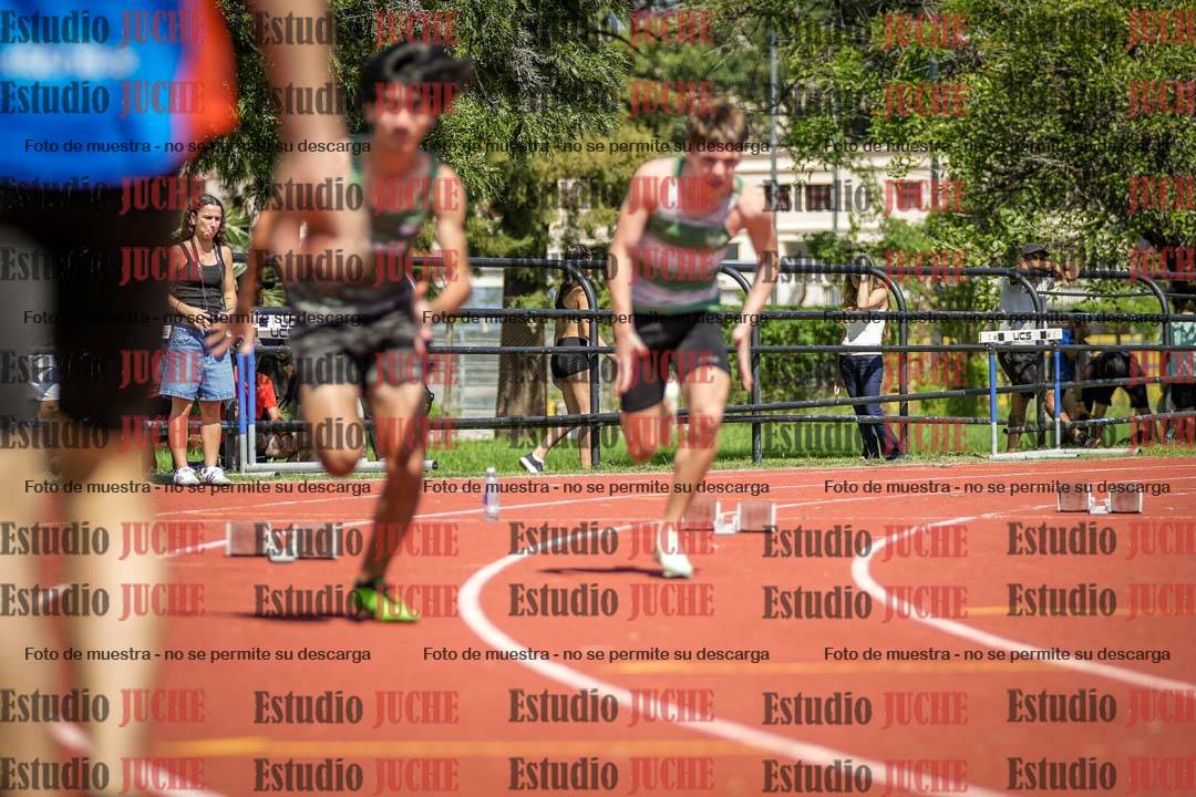 Fotos de los 200 m llanos de varones