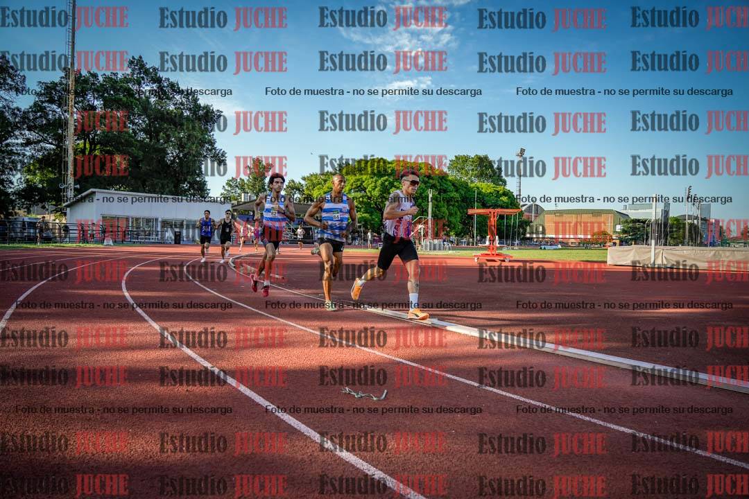 Fotos de los 1500 m llanos de varones