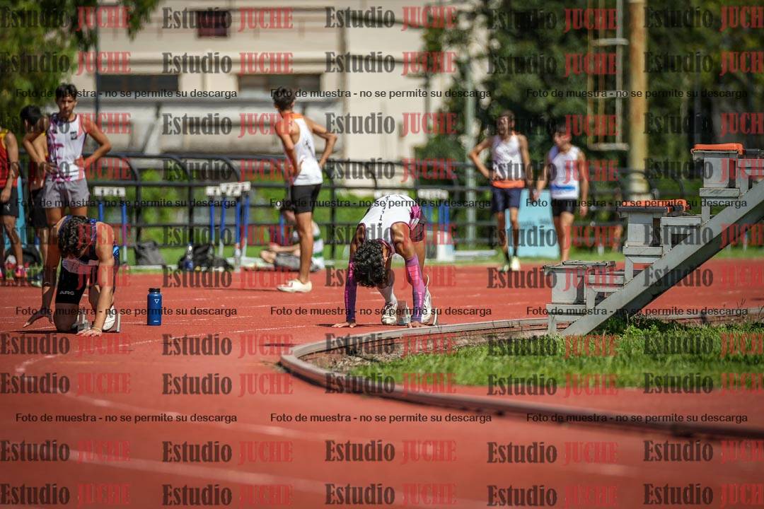 Fotos de los 200 m llanos de varones