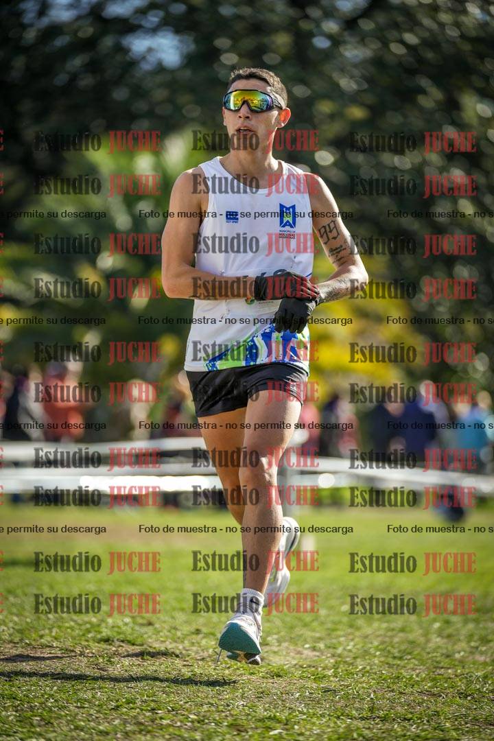 Fotos de la llegada del cross de 8000 m