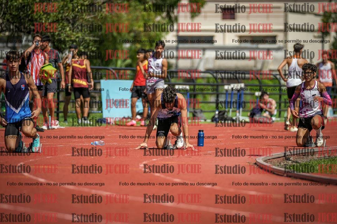 Fotos de los 200 m llanos de varones
