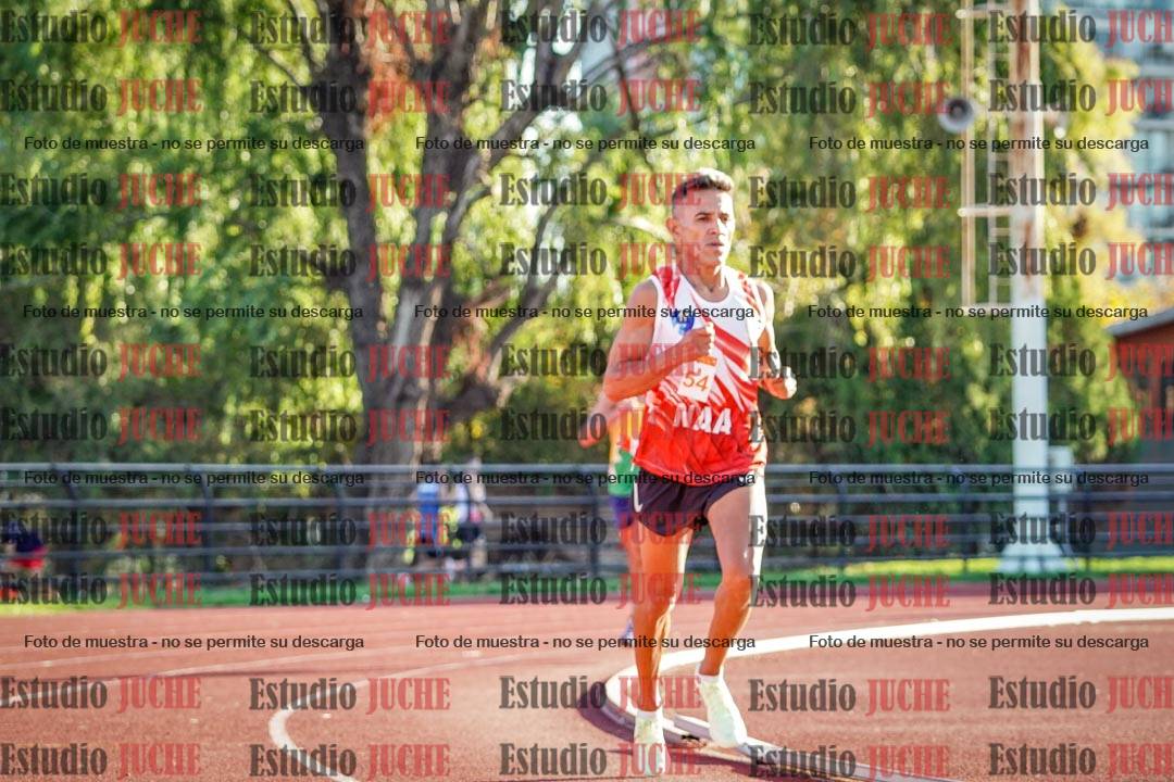 Fotos de los 3000 m llanos de varones
