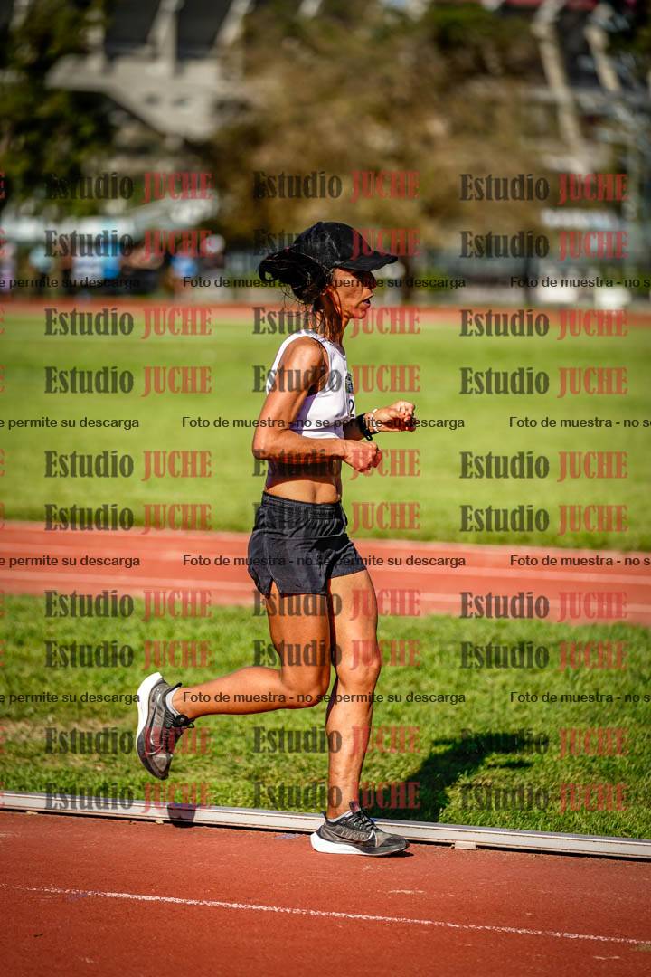 Fotos de los 5000 m llanos de mujeres y varones