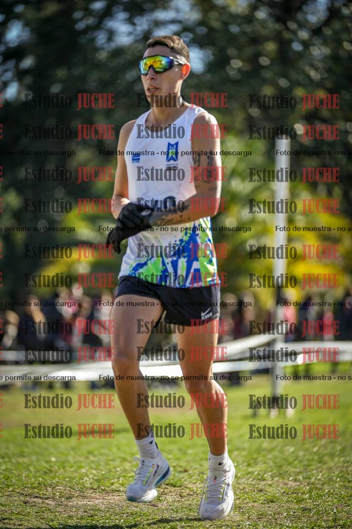 Fotos de la llegada del cross de 8000 m