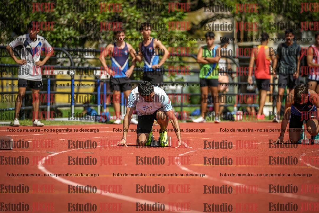 Fotos de los 200 m llanos de varones