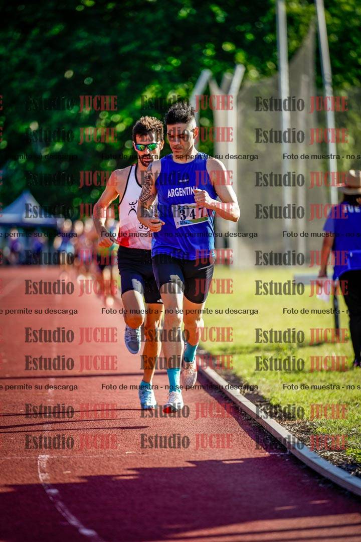 Fotos de los 3000 m llanos de varones