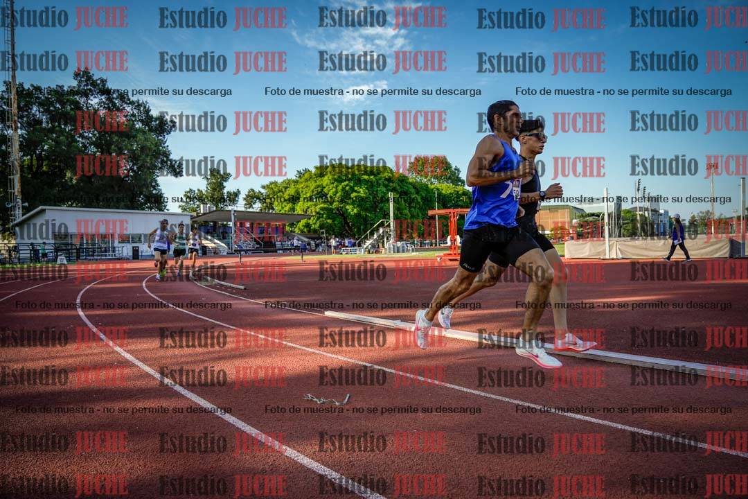 Fotos de los 1500 m llanos de varones