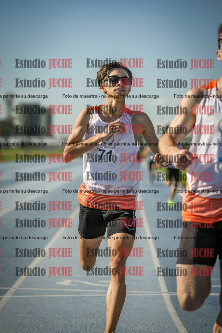 Fotos de los 1500 m llanos de varones