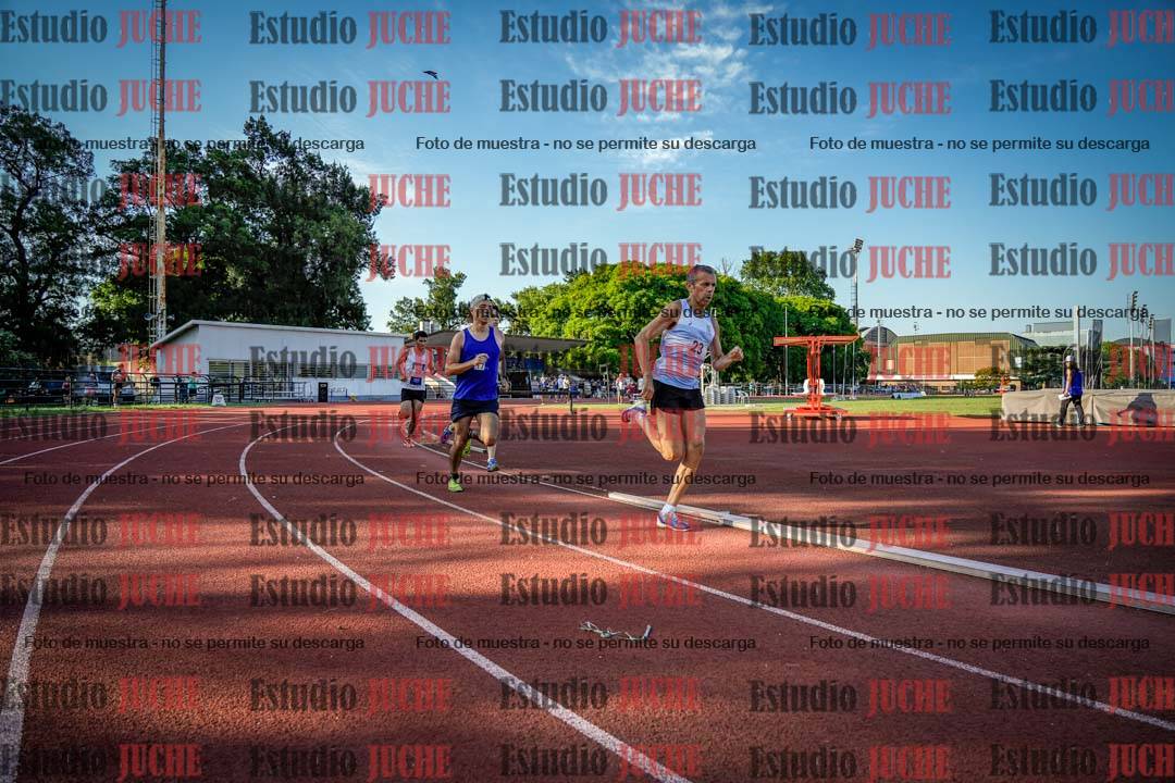 Fotos de los 1500 m llanos de varones