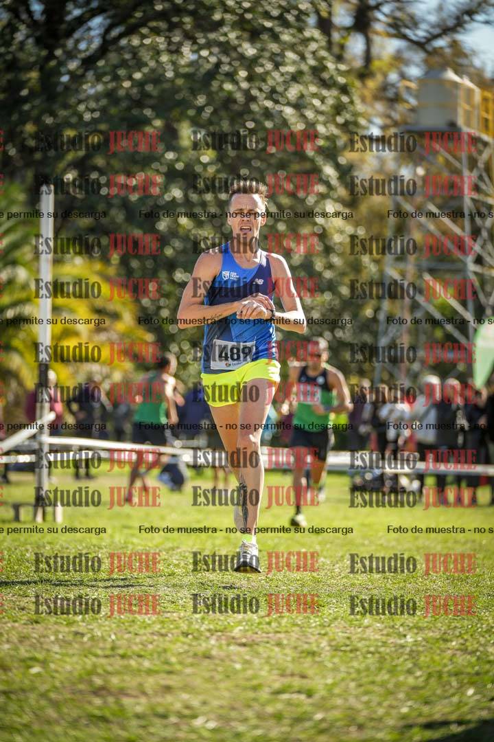 Fotos de la llegada del cross de 8000 m