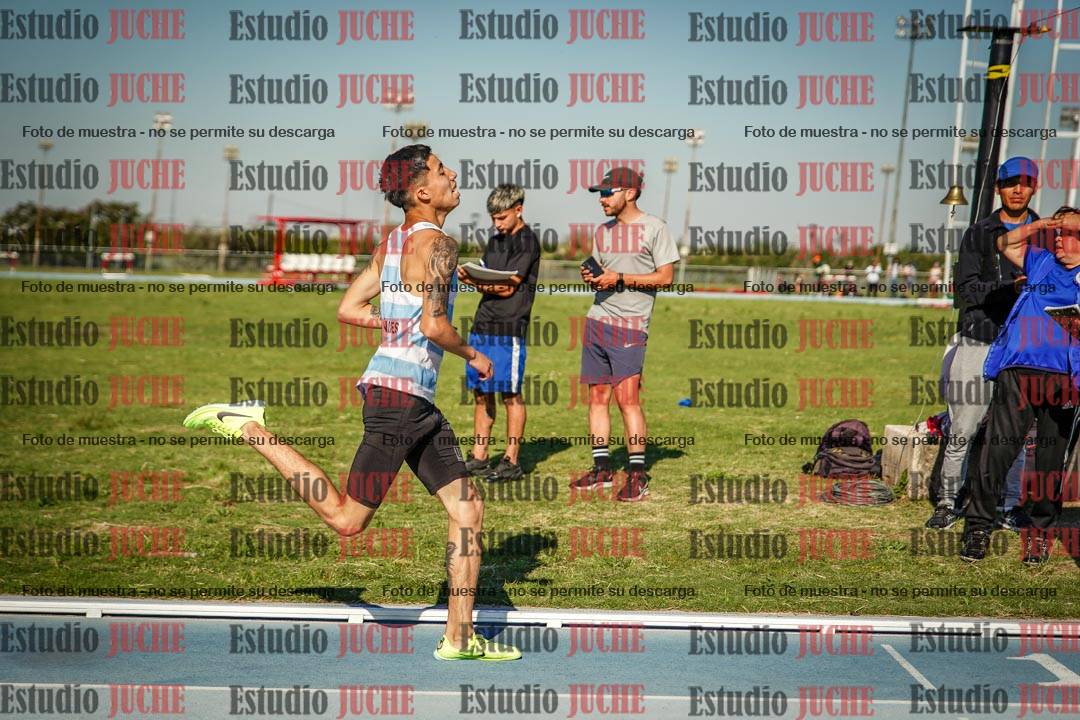Fotos de los 1500 m llanos de varones