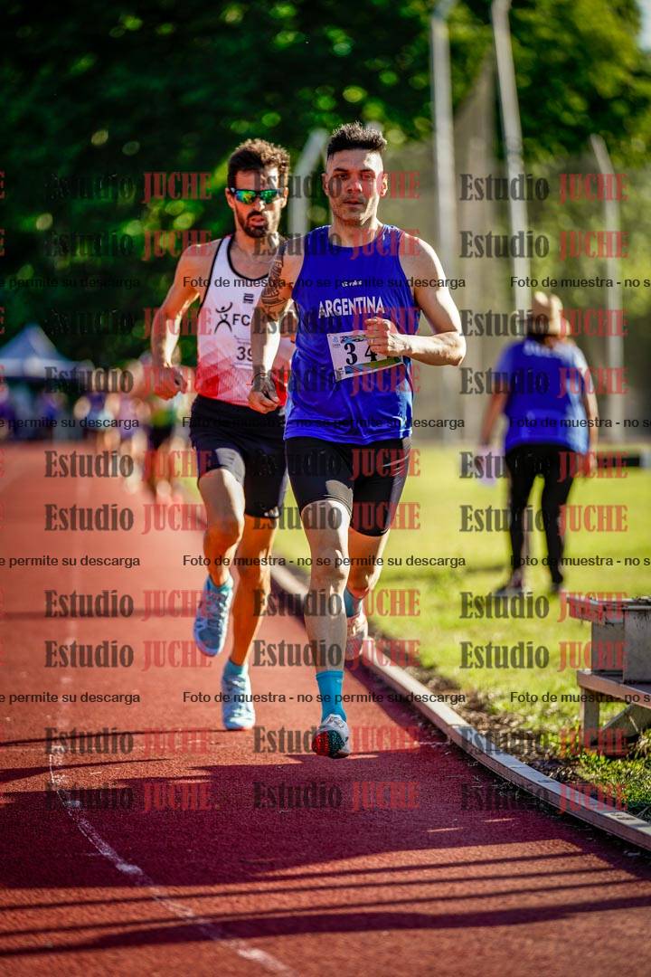 Fotos de los 3000 m llanos de varones