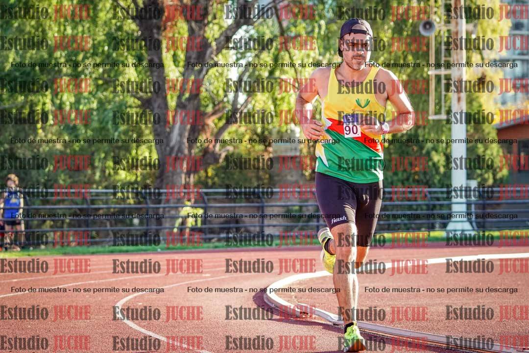 Fotos de los 3000 m llanos de varones