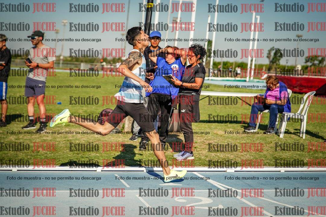 Fotos de los 1500 m llanos de varones