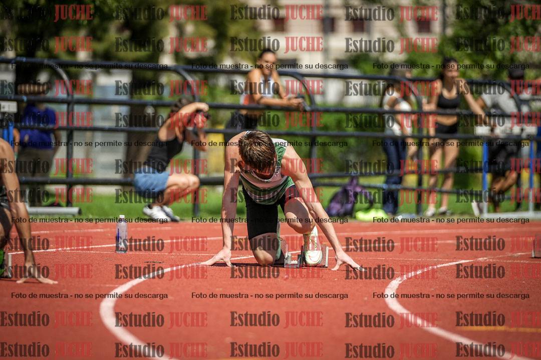 Fotos de los 200 m llanos de varones