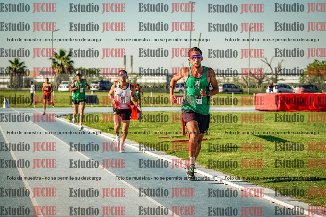 Fotos de los 3000 m llanos de varones