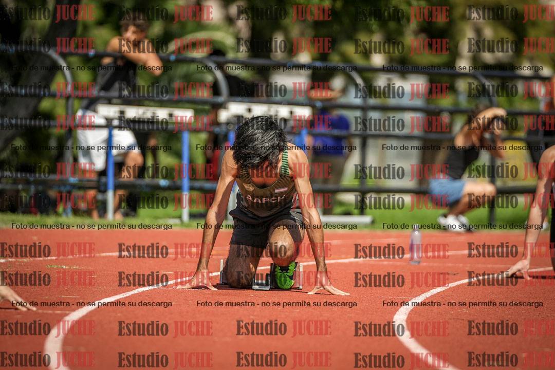 Fotos de los 200 m llanos de varones