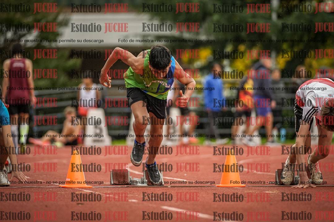 Fotos de los 80 m llanos de varones