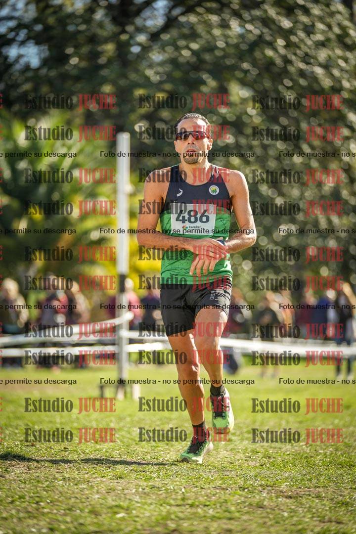 Fotos de la llegada del cross de 8000 m