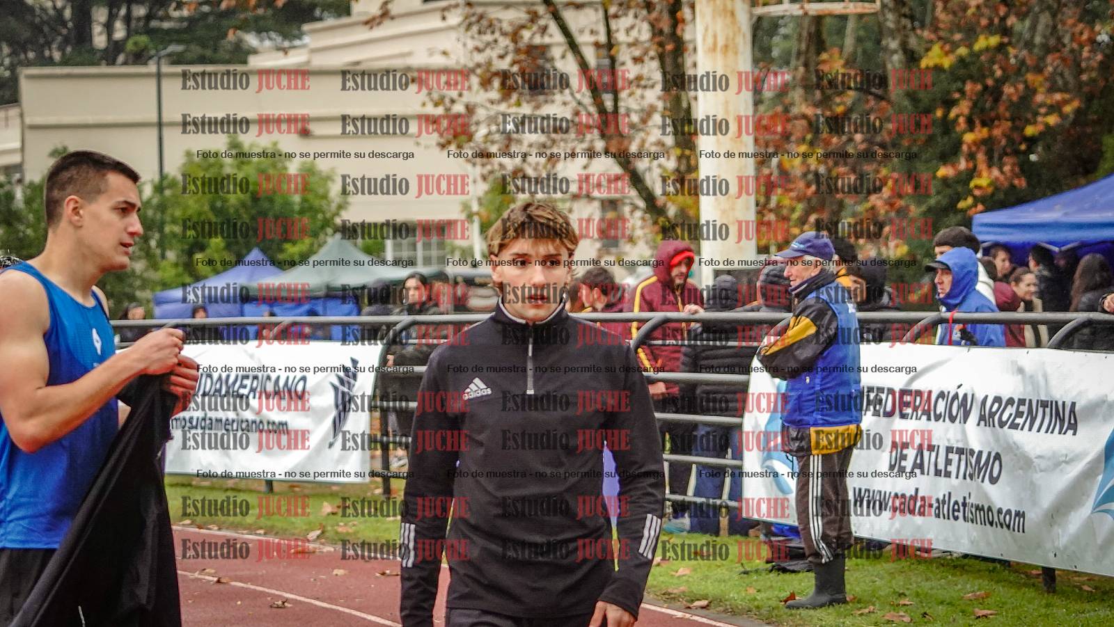 Fotos de los 400 m de varones - FINAL