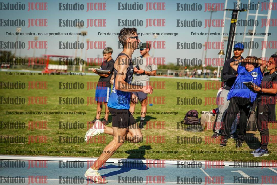 Fotos de los 1500 m llanos de varones
