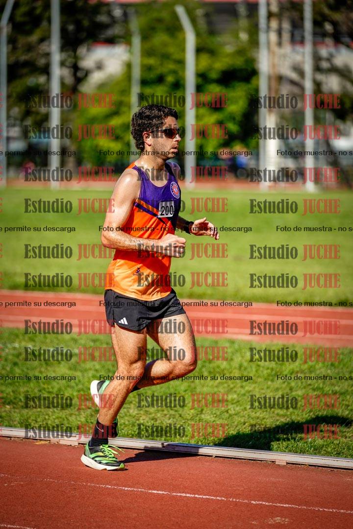 Fotos de los 5000 m llanos de mujeres y varones