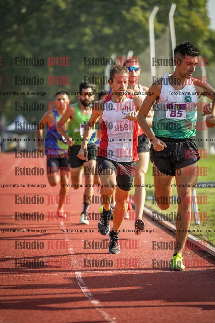 Fotos de los 3000 m llanos de varones