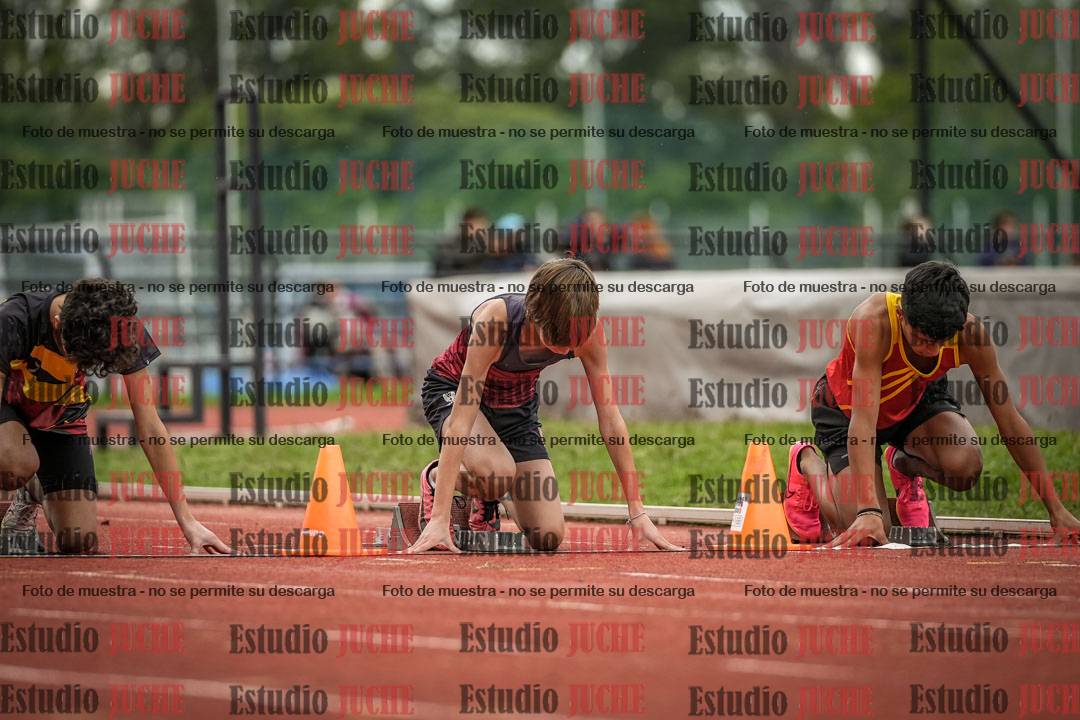 Fotos de los 80 m llanos de varones