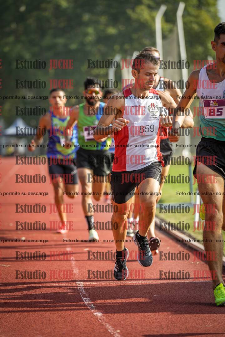 Fotos de los 3000 m llanos de varones