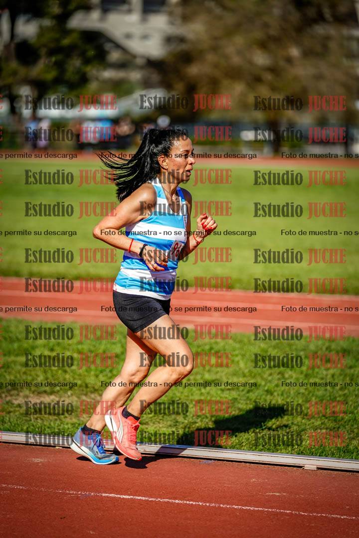 Fotos de los 5000 m llanos de mujeres y varones