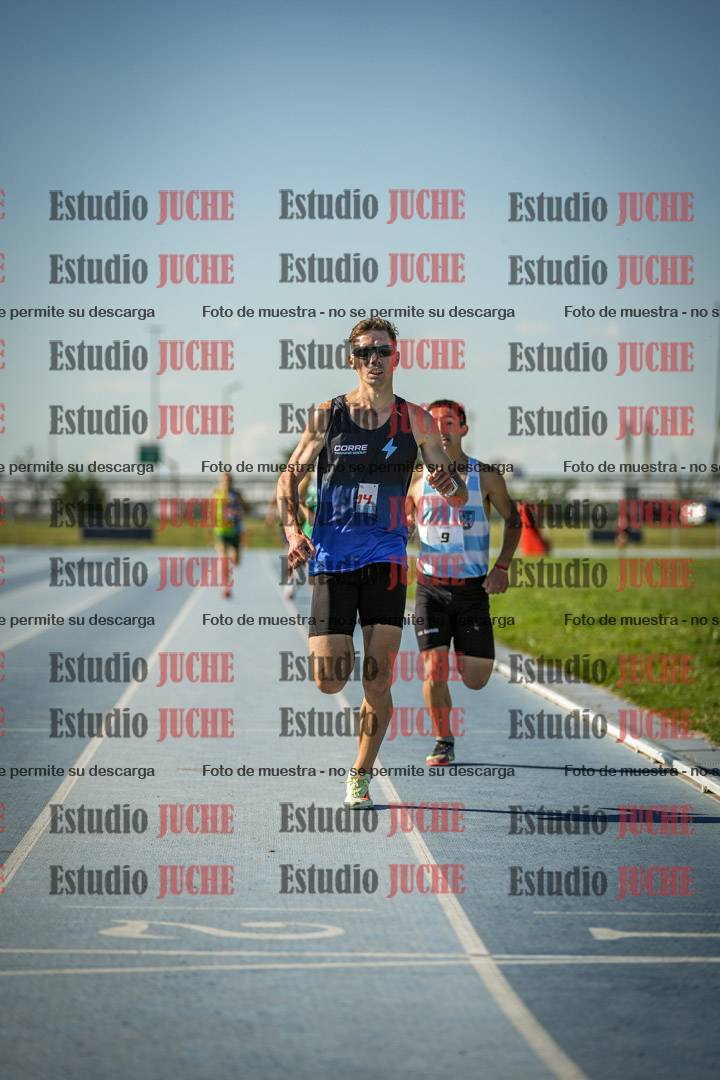 Fotos de los 1500 m llanos de varones