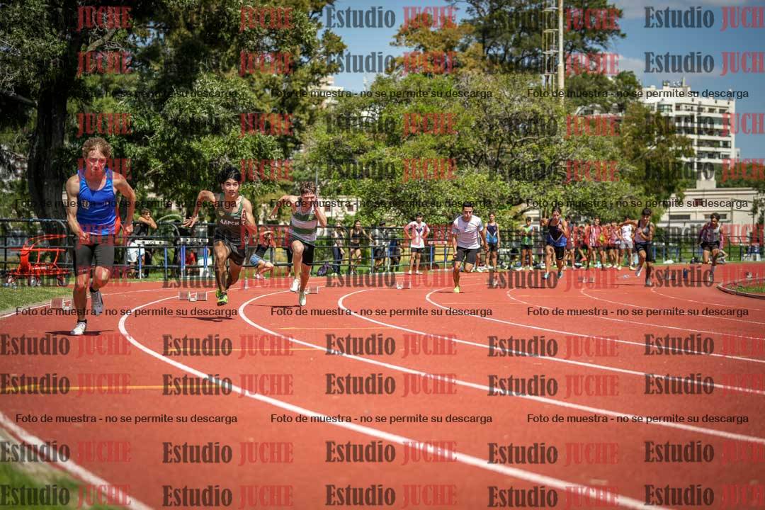 Fotos de los 200 m llanos de varones