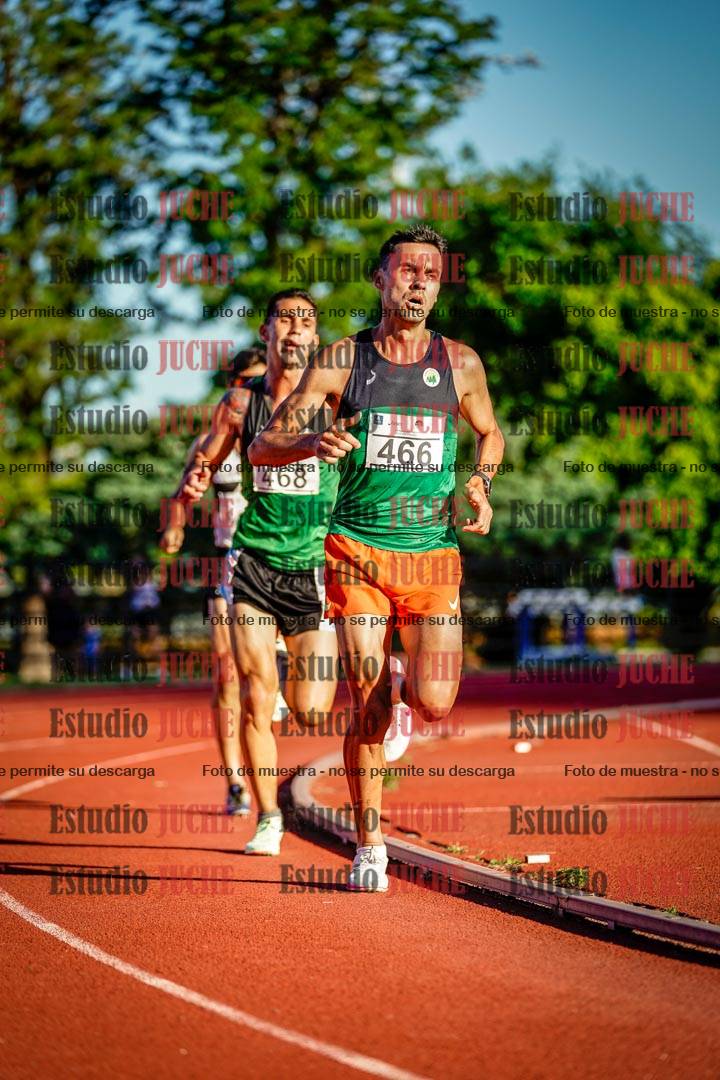 Fotos de los 3000 m llanos de varones