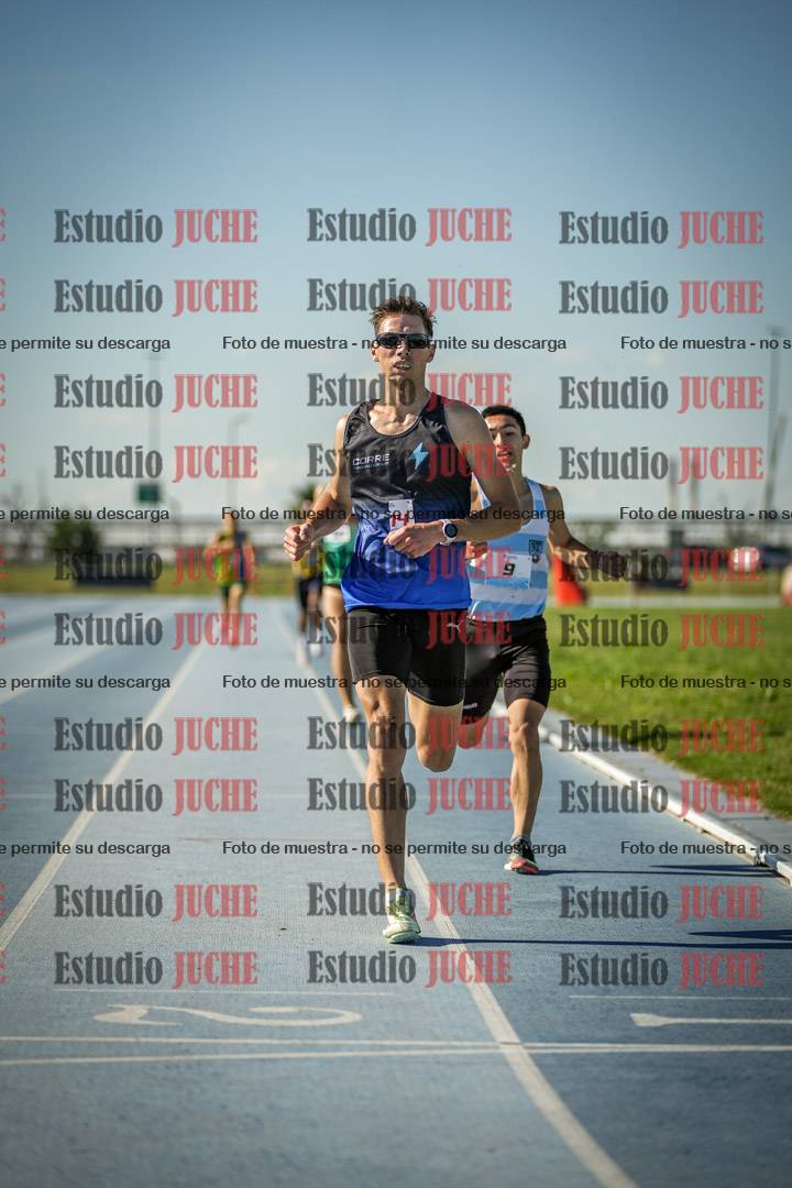 Fotos de los 1500 m llanos de varones