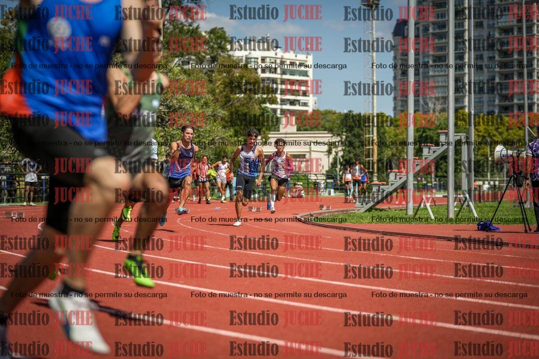 Fotos de los 200 m llanos de varones