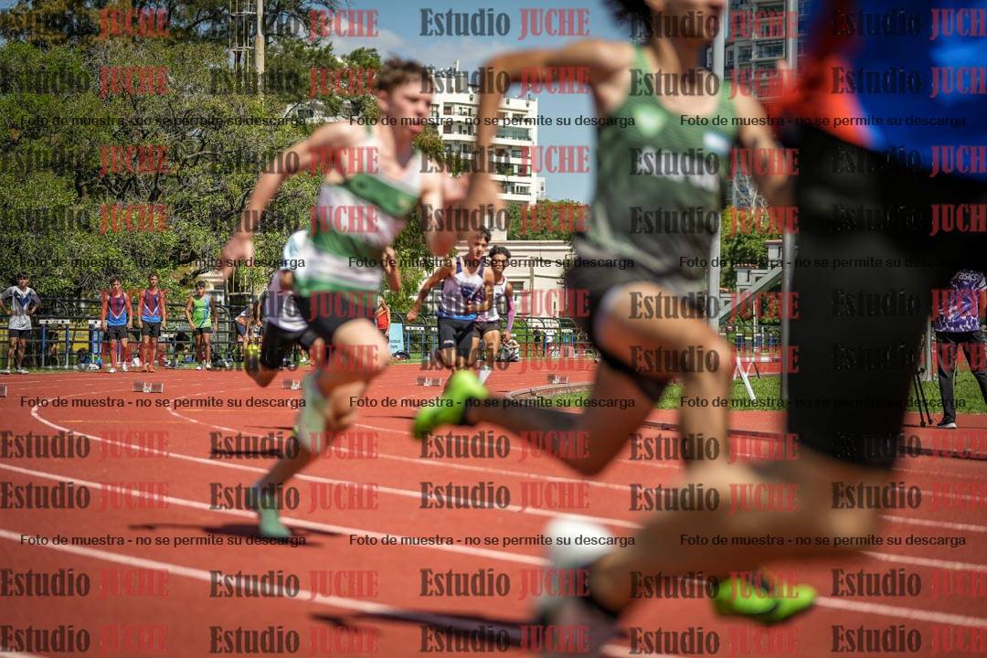 Fotos de los 200 m llanos de varones