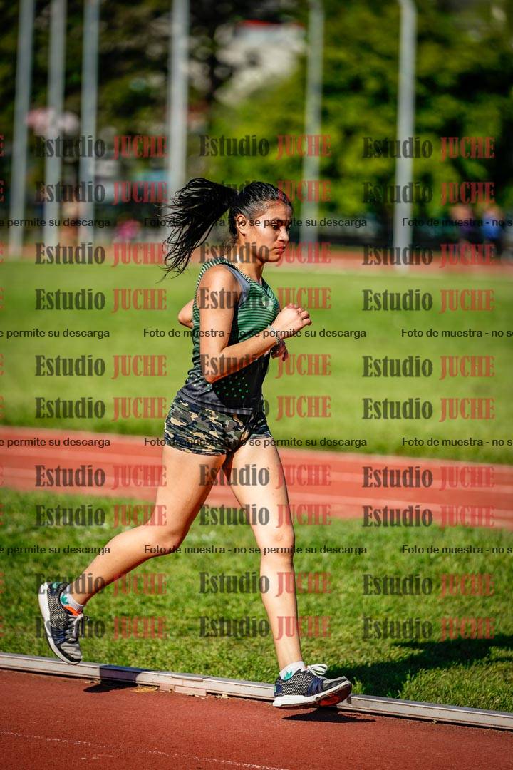 Fotos de los 5000 m llanos de mujeres y varones