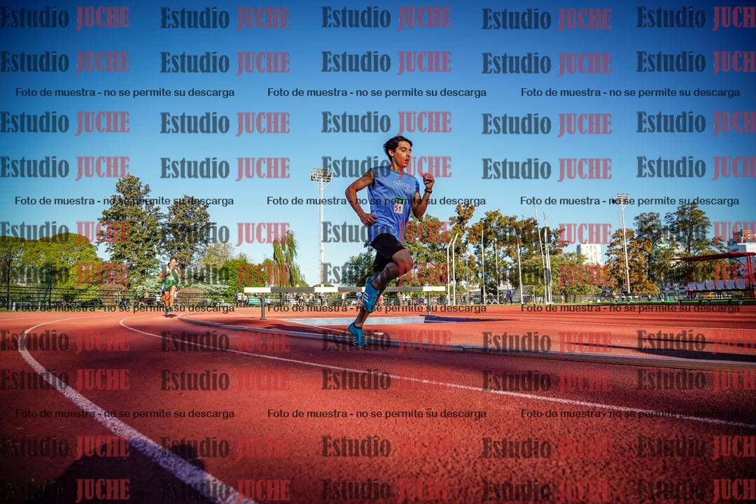 Fotos de los 3000 m llanos de varones