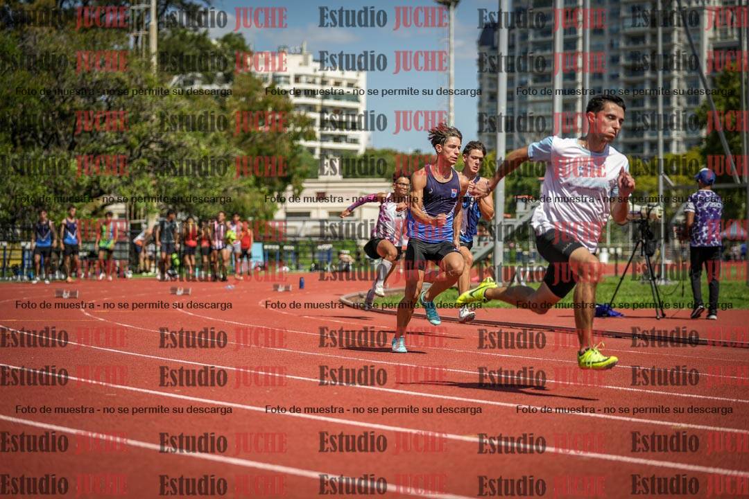 Fotos de los 200 m llanos de varones