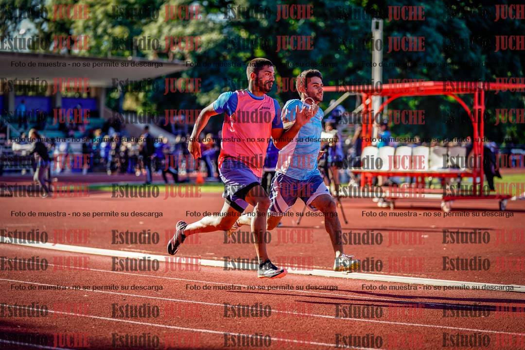 Fotos de los 400 m de varones