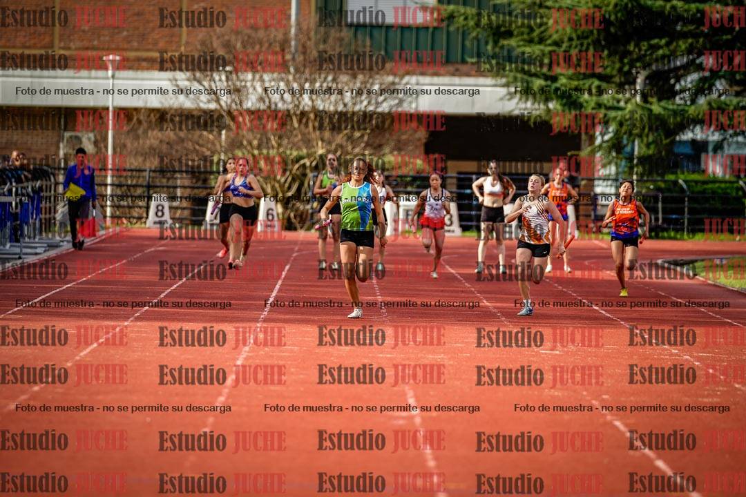 Fotos de las postas 5x80 m llanos de mujeres
